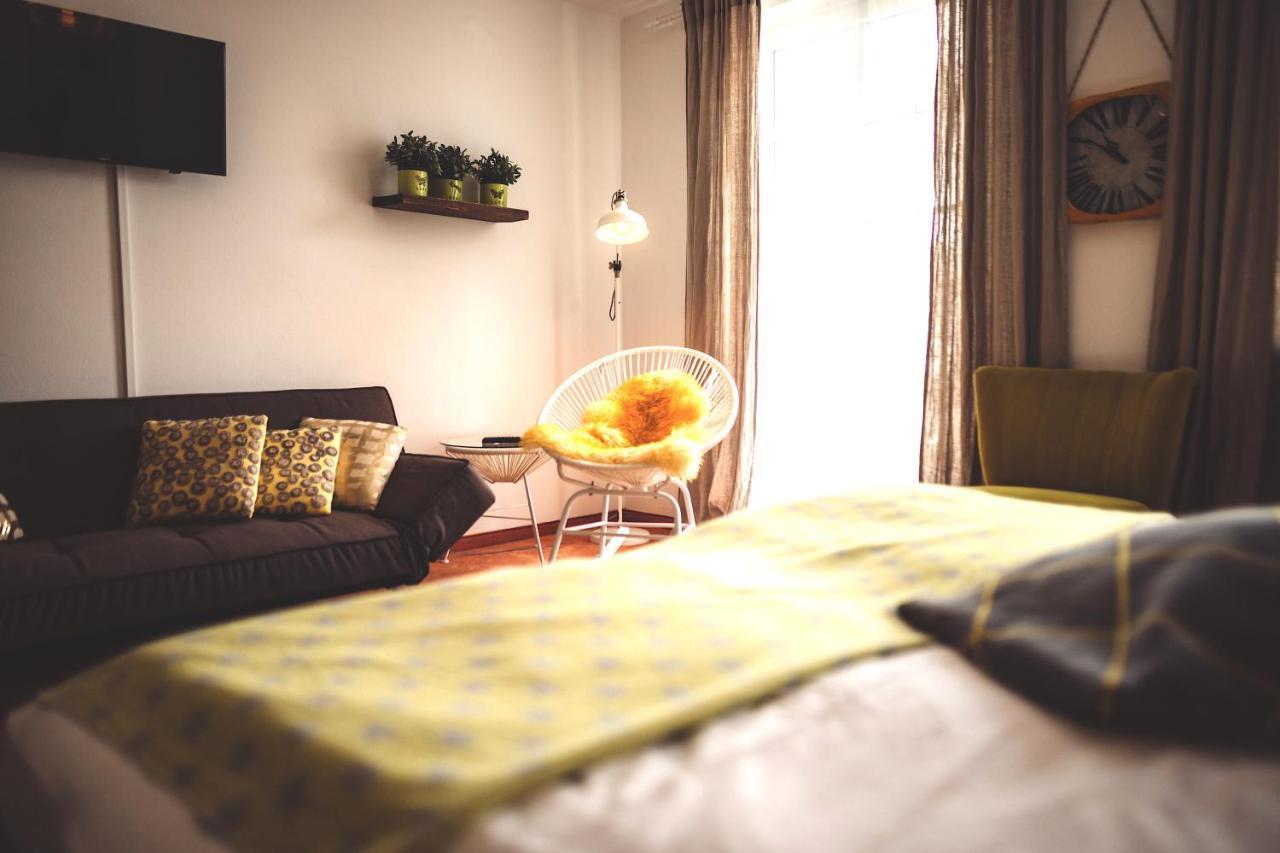 Das Hotel Stern, B&B Kg - Digital & Contactless Check-In سانكت جيلجن المظهر الخارجي الصورة